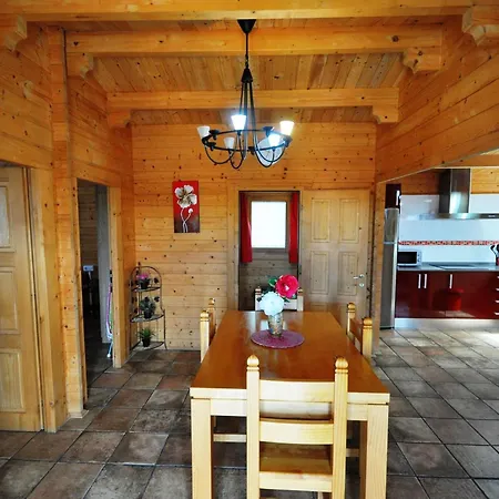 Chalet Con Piscina Privada Exclusivo Para Familias En - Es-180-86