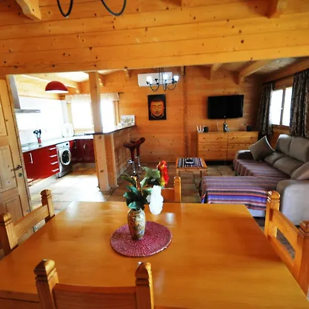 Chalet Con Piscina Privada Exclusivo Para Familias En - Es-180-86 * Conil De La Frontera